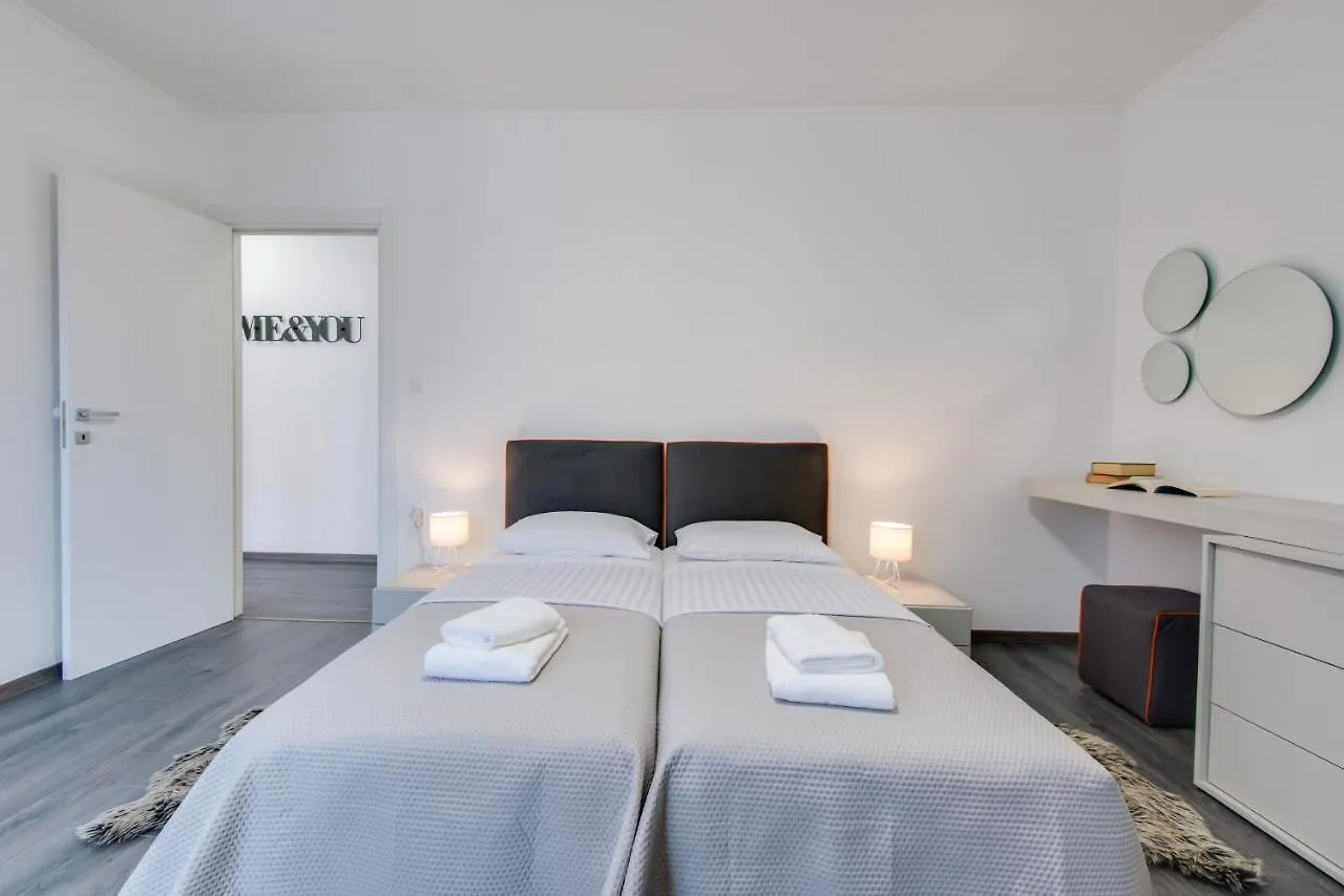 Apartments Sherri Rijeka