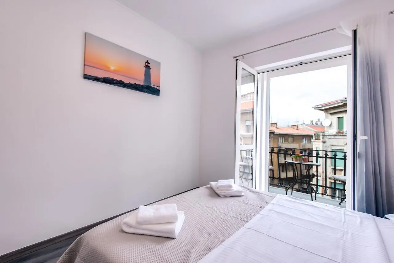 Apartments Sherri Rijeka